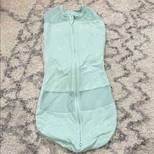 Happiest baby Snoo Mint Green Baby Swaddle